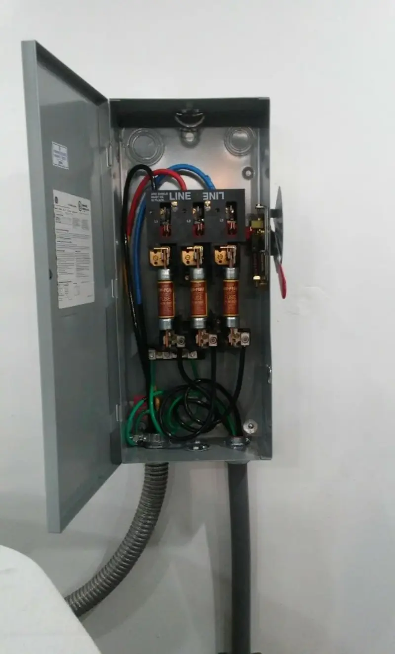 Three-phase disconnect switch installed for Smoke Detector Installation in Fruitridge Pocket